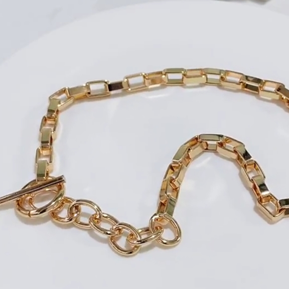 NEW 18k Yellow Gold Toggle Link Chain Necklace - Picture 2 of 9